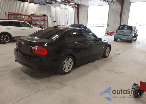 2006 BMW 325I из США, поврежденный, VIN WBAVB13516KX42866